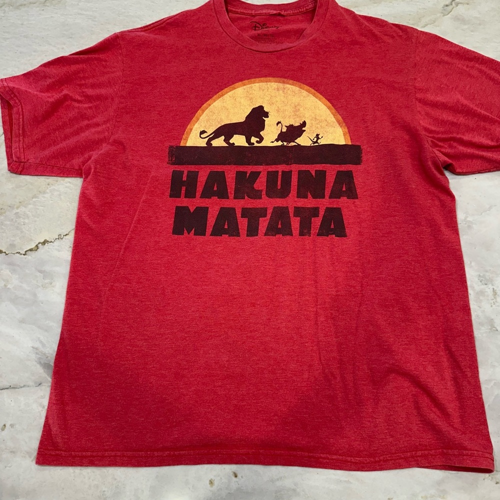 Disney Red Hakuna Matata Graphic Short Sleeve Tee